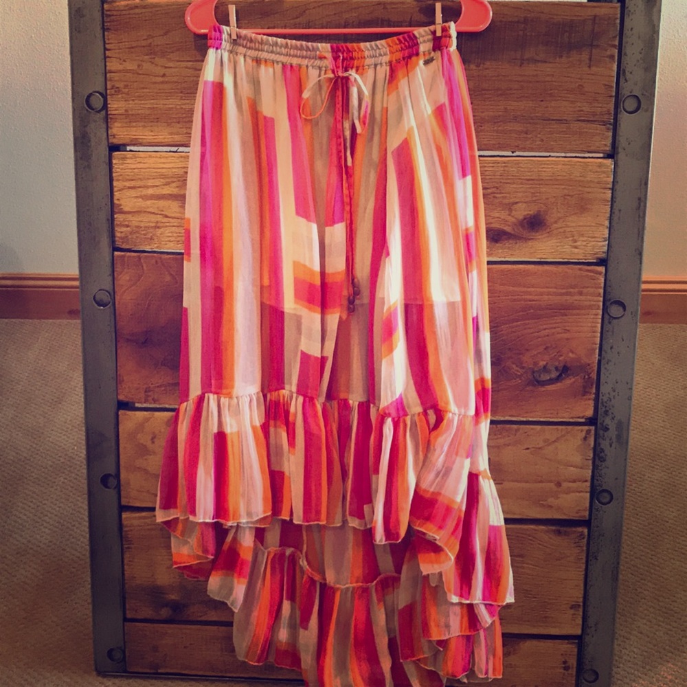 High low skirt